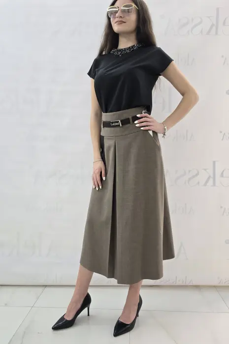 Черна риза с къс ръкав и камъни около врата - 518 - Черна риза с къс ръкав и камъни около врата - 518