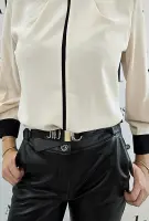 Бежова блуза - Бежова блуза